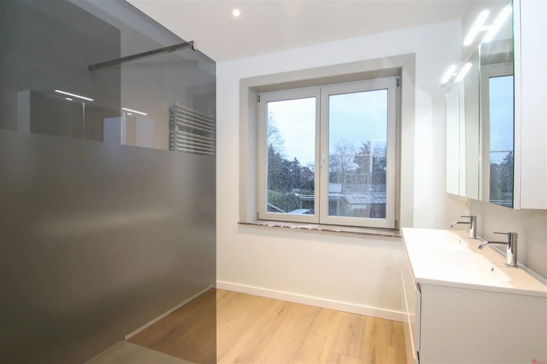 Knap vernieuwd burgerhuis foto 12