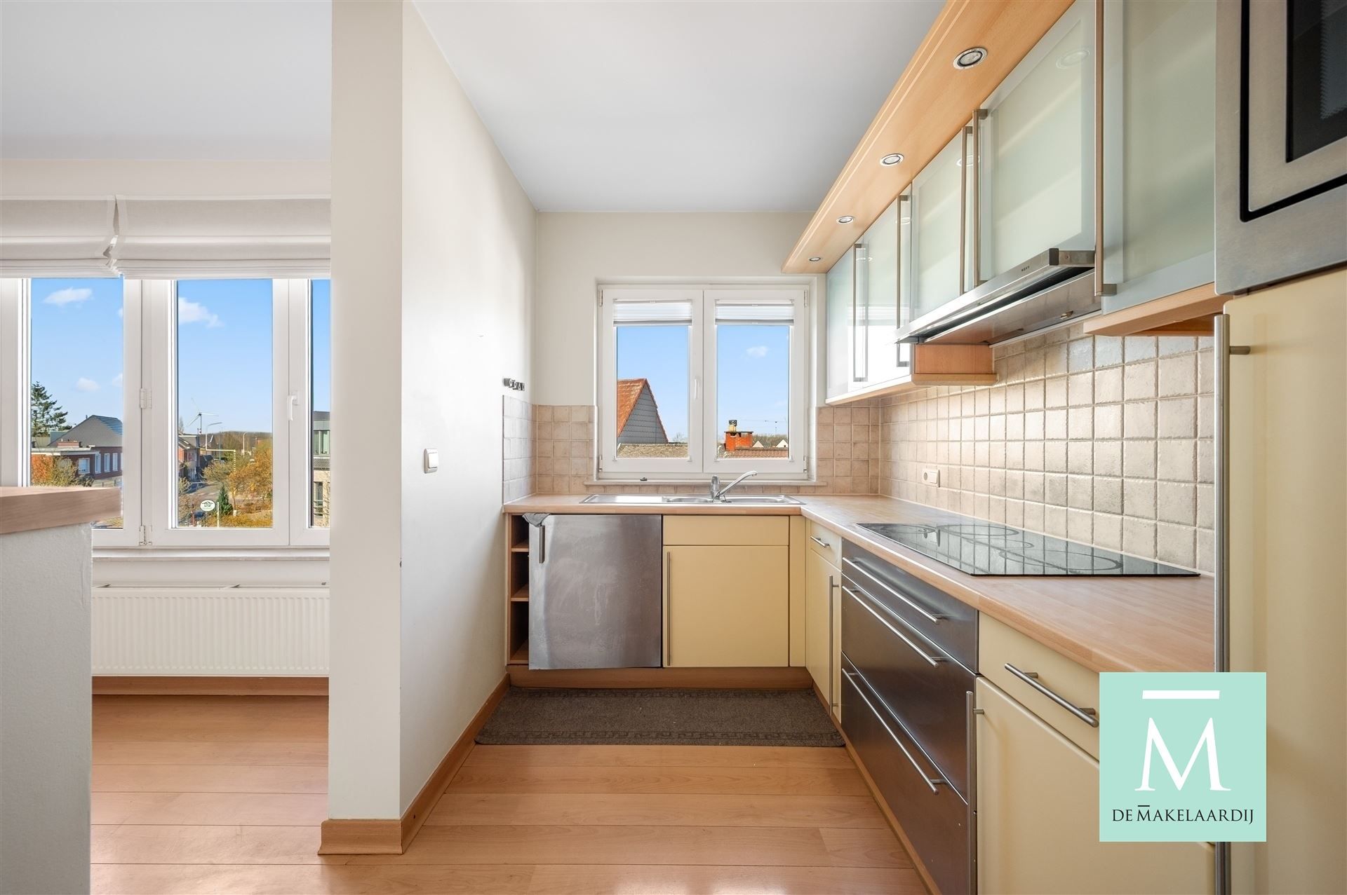 Comfortabel appartement in centrum Waarloos foto 7