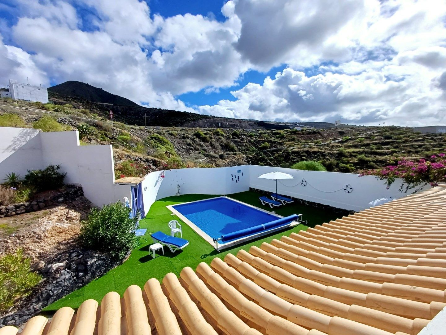 Prachtige villa in Piedra Hincada Guia de isora, Tenerife met adembenemend zeezicht! foto 4