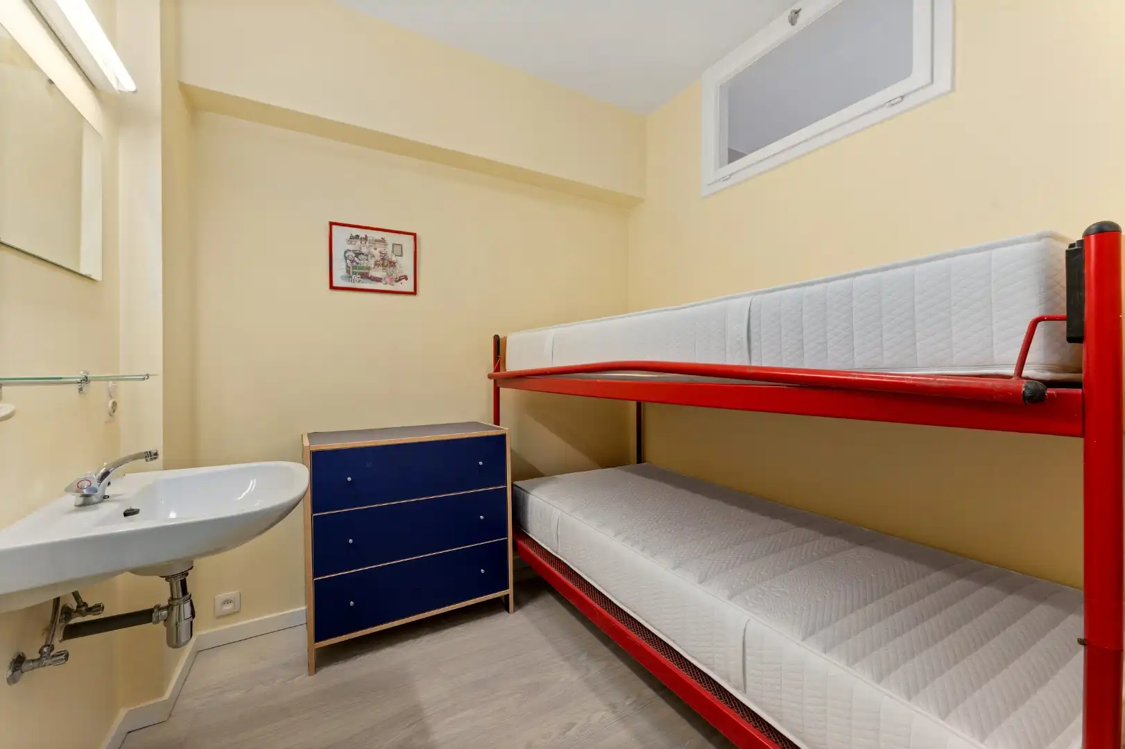 Ruim appartement met 3 slaapkamer op de Zeedijk - VKZ470 foto 9