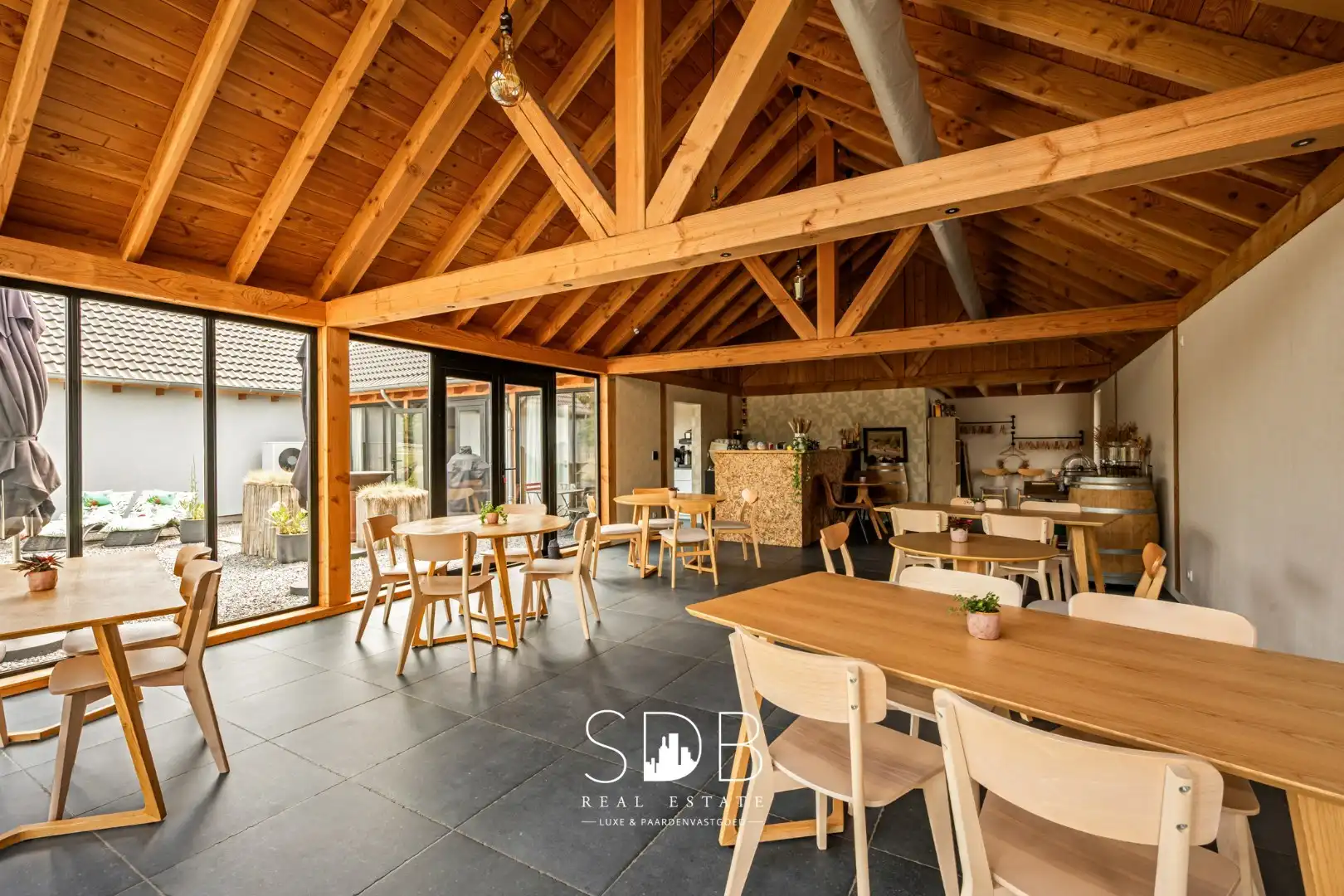Uniek horecaconcept op een uitzonderlijk domein op 14.569 m² foto 7