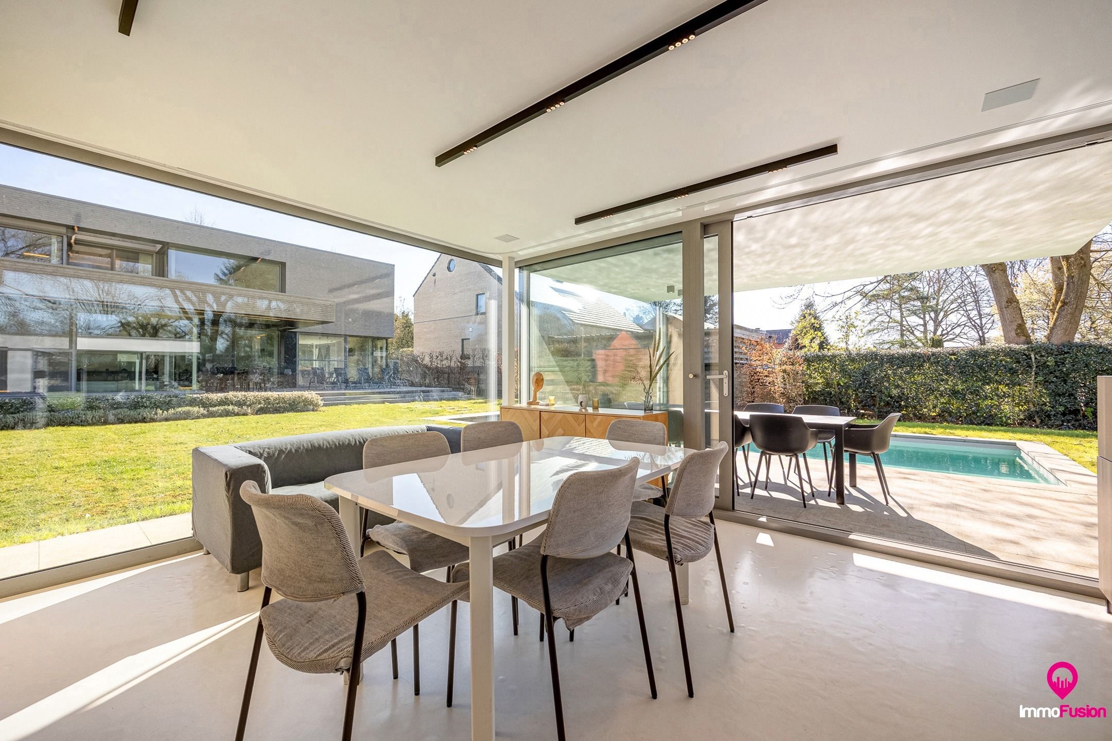 Luxe villa met poolhouse en hoogwaardige materialen! foto 40