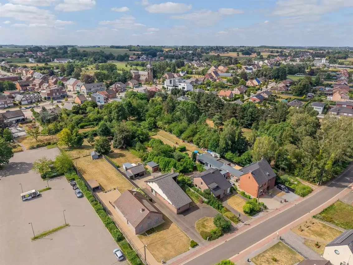 Verzorgde 3slk woning op zuidgericht perceel van ca 1638ca foto 36