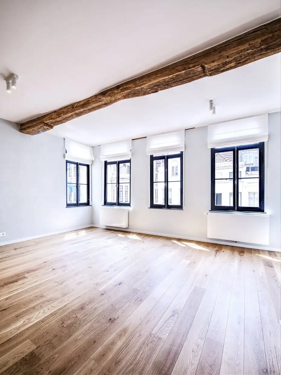 Duplex appartement met 3 slaapkamers aan Grote Markt Brussel foto 18