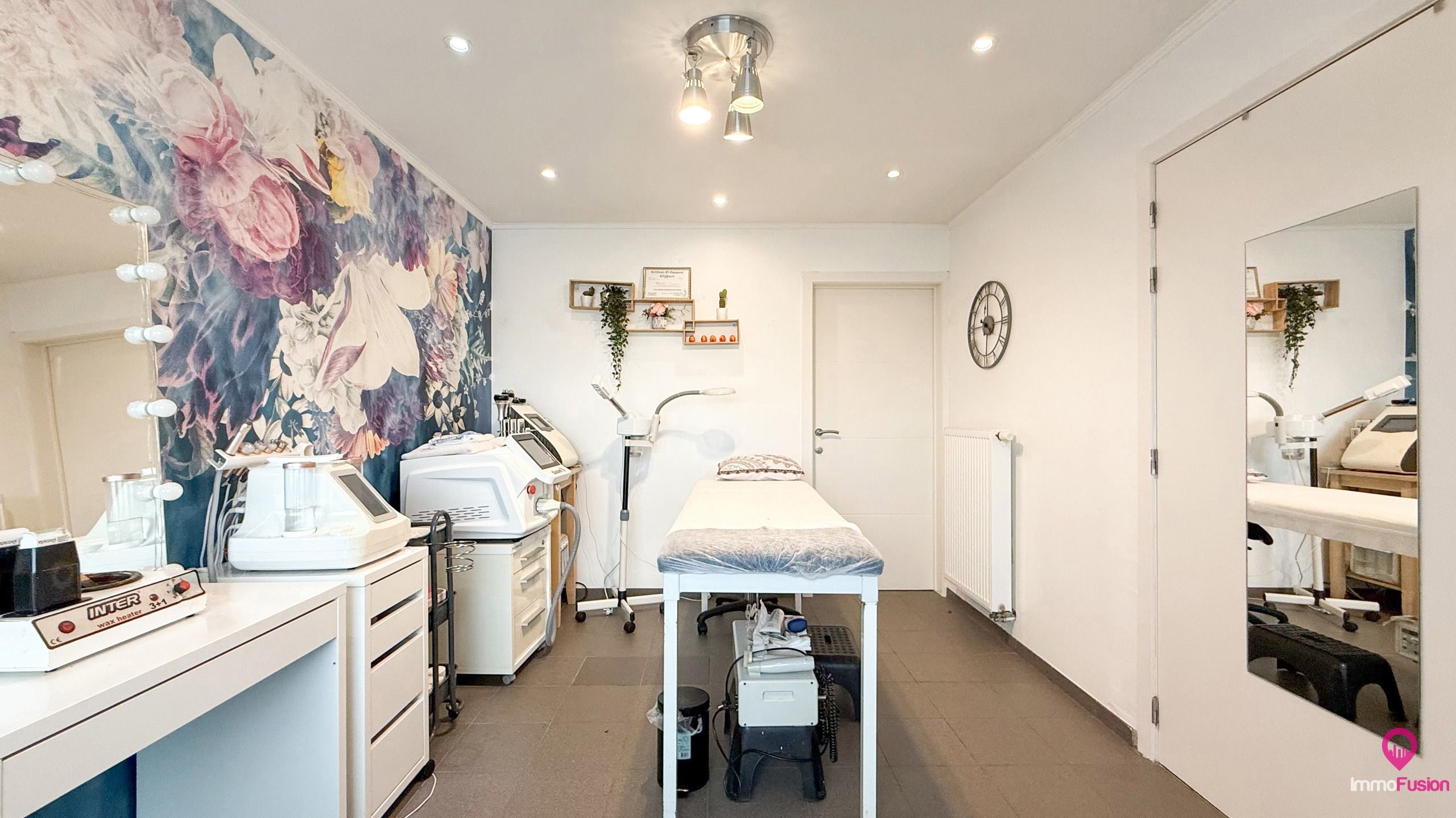 Ruime woning met mogelijkheid tot zelfstandige activiteit! foto 19