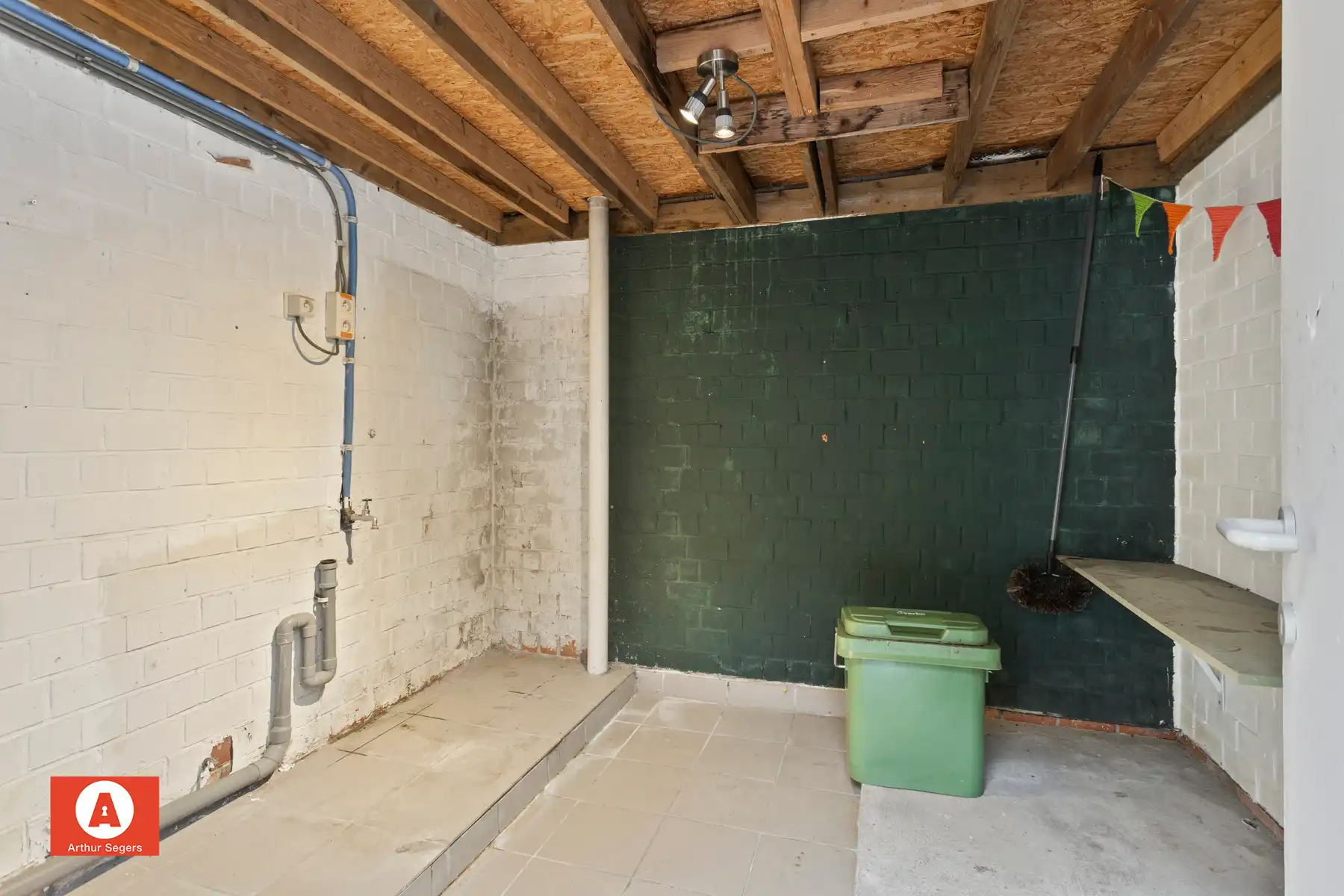 Energiezuinig gelijkvloers app: 116 m², pal bij het centrum. foto 19