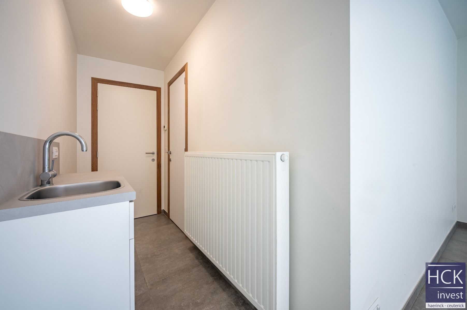 WAREGEM - Commerciële ruimte (winkel of bureel) op topligging! foto 6