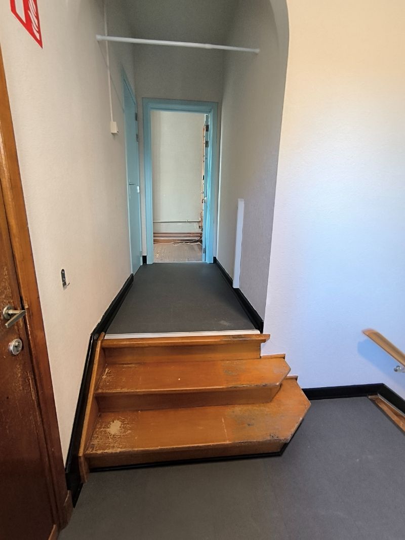 Ruime alleenstaande woning foto 21