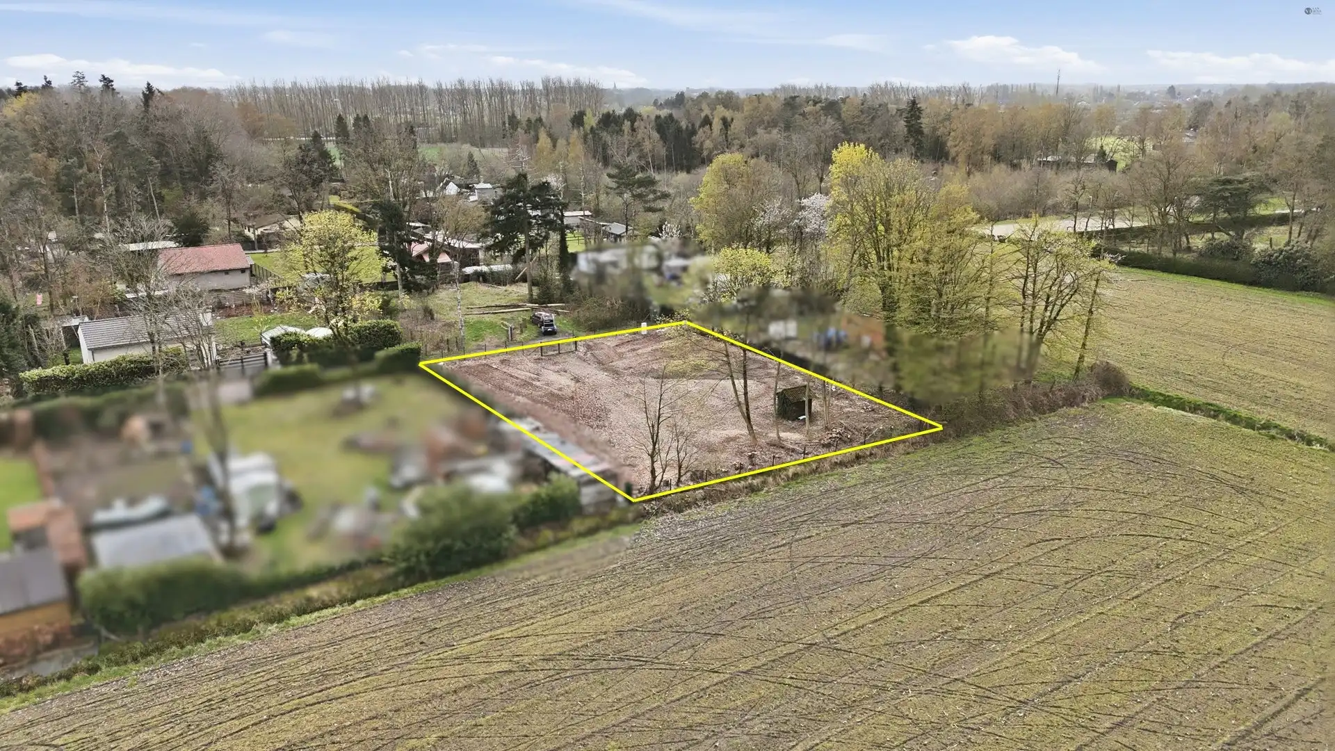 Bouwklare recreatiegrond te Stekene foto {{pictureIndex}}