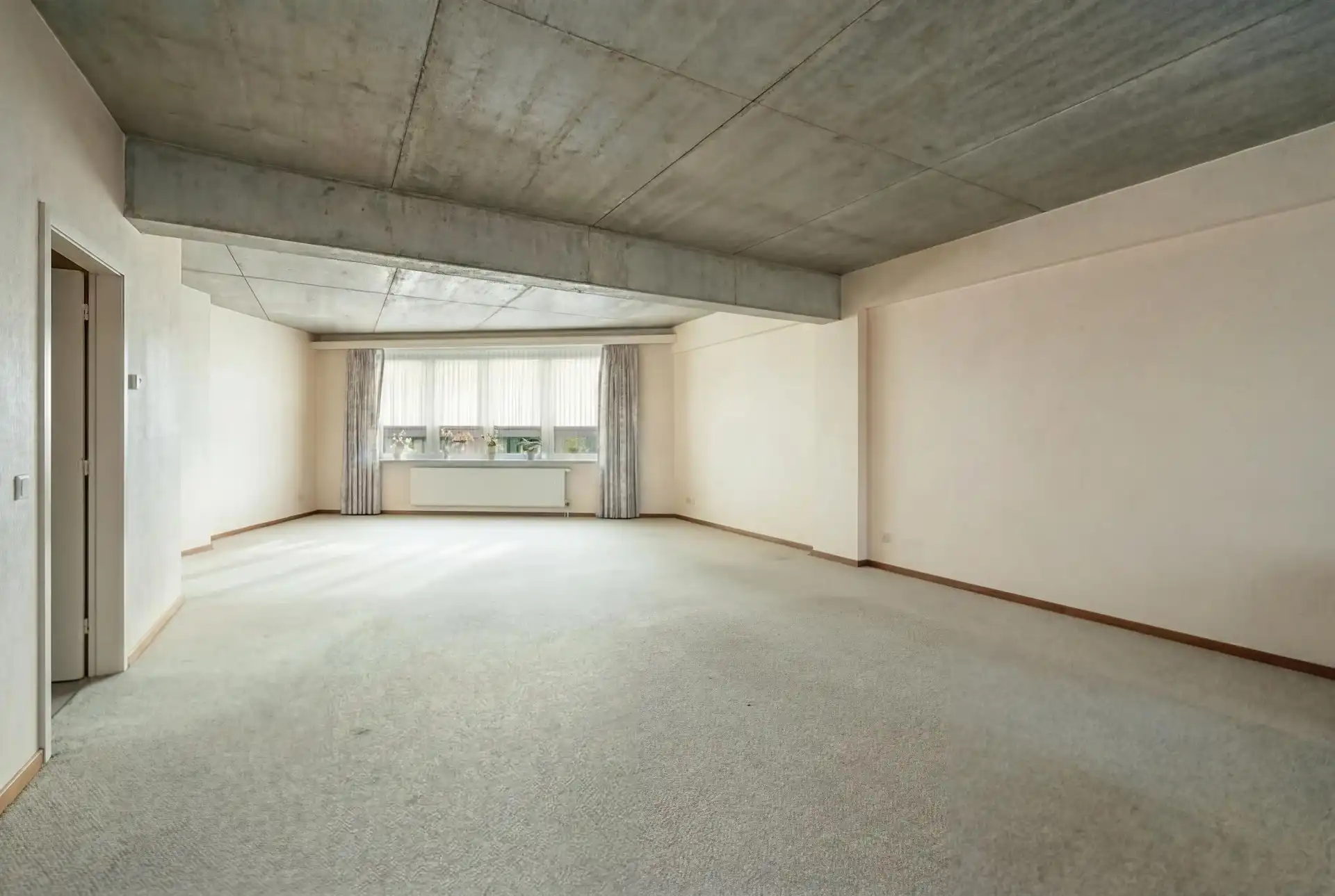 Appartement met veel potentieel Appartement met veel potentieel en panoramisch dakterras in Antwerpen-Noord foto 14