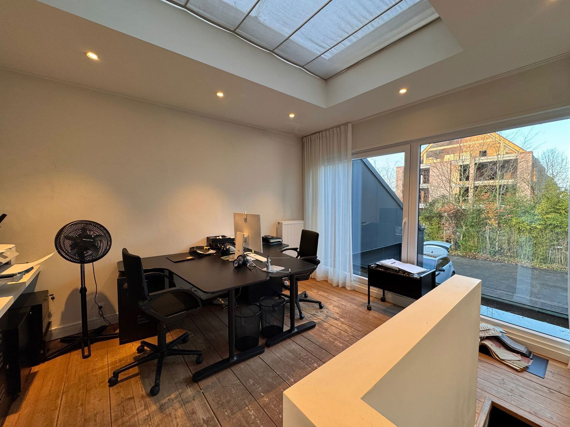 Ruim bedrijvencomplex met opslagruimte en kantoren te Kalmthout  foto 6