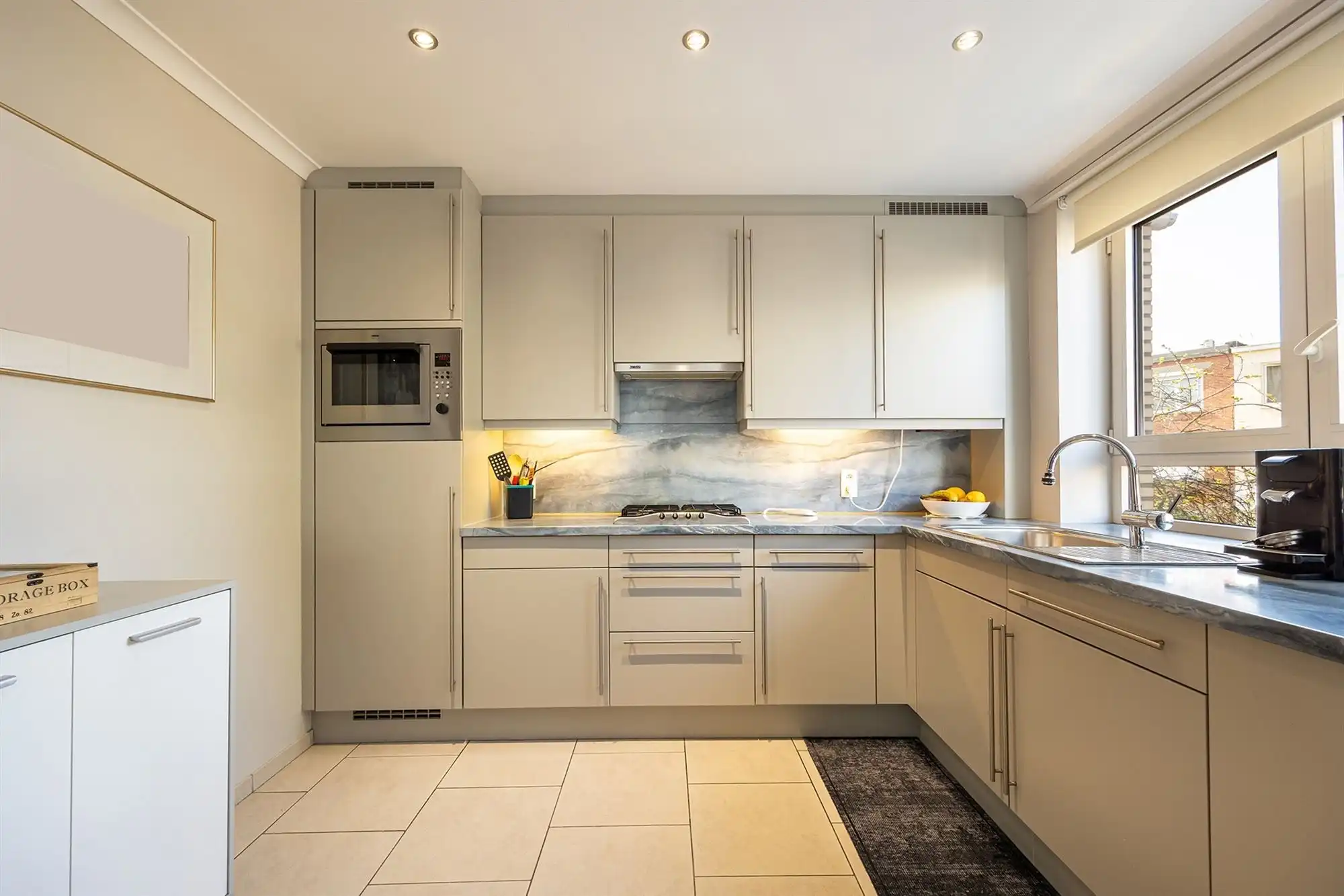 Instapklaar appartement met 3 slaapkamers en garage foto 7