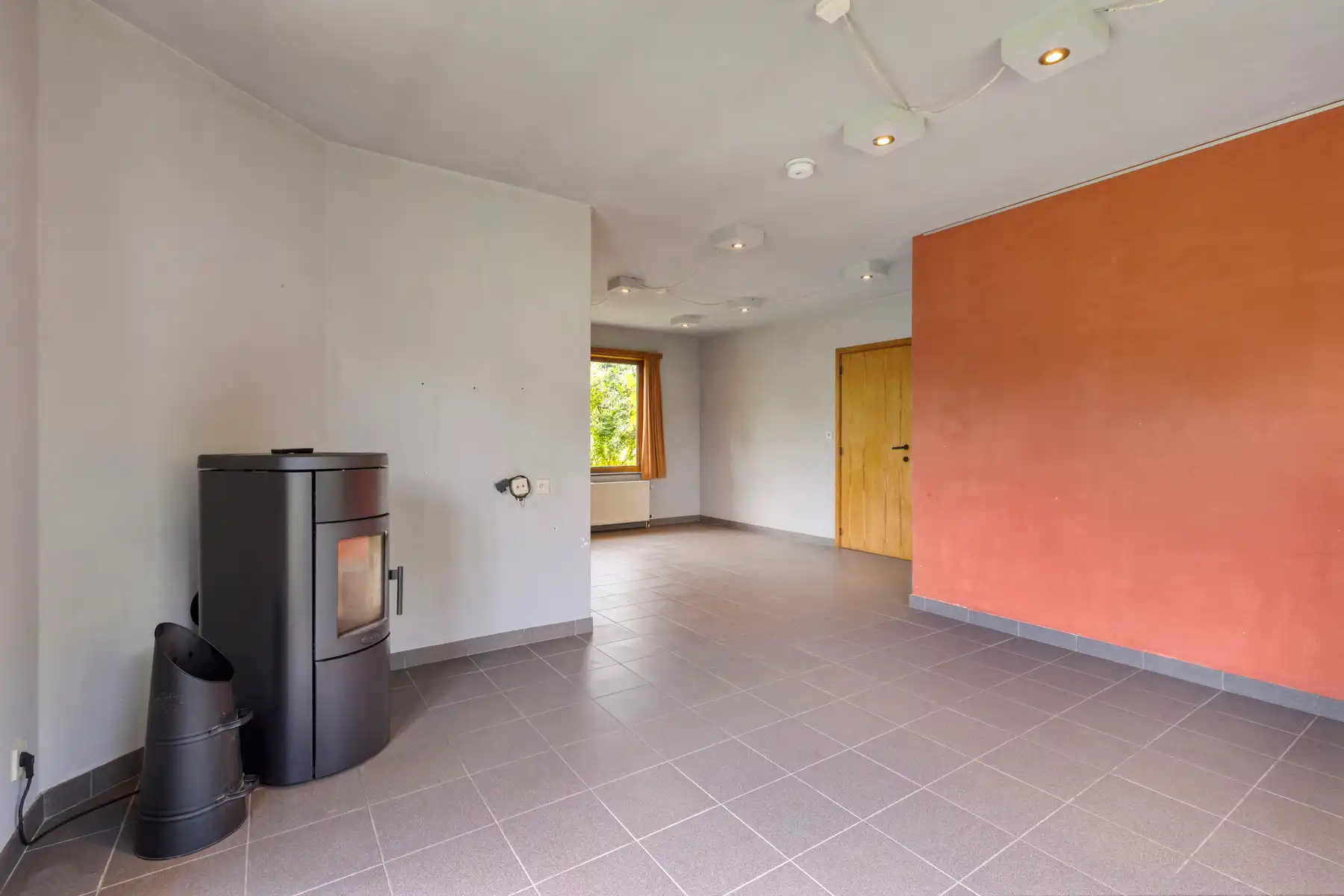 HOB op rustige ligging met 4 slaapkamers en EPC B foto 5