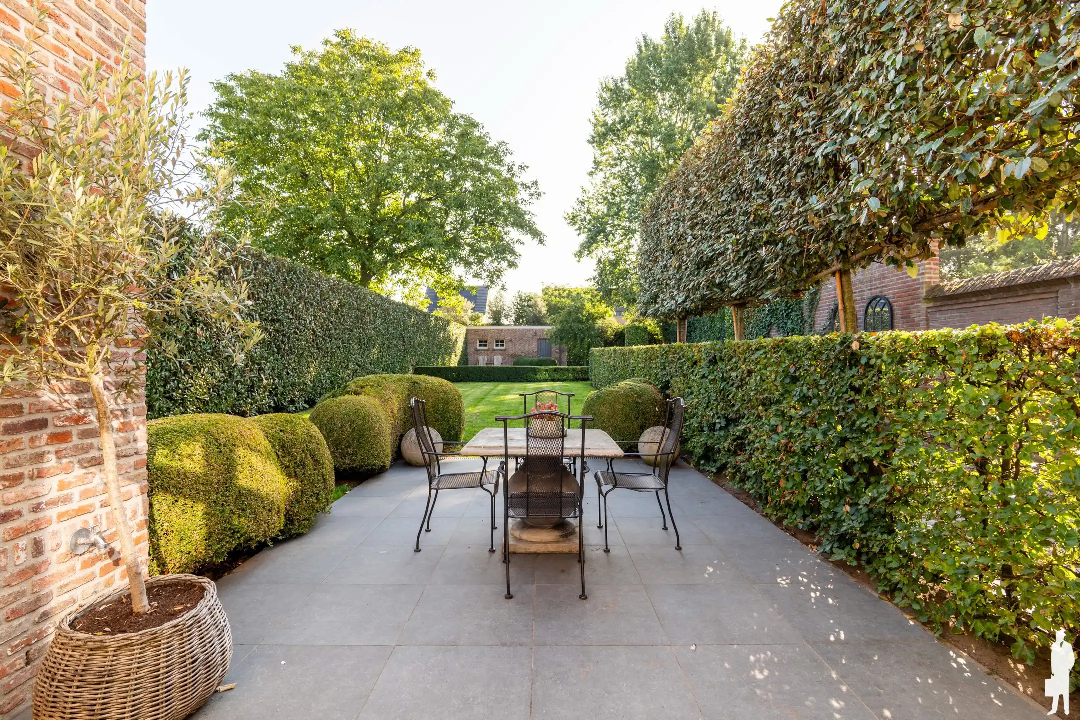 Landelijke, instapklare woning met 4 slpk., 2 bdk. en een prachtige tuin te Minderhout foto 26