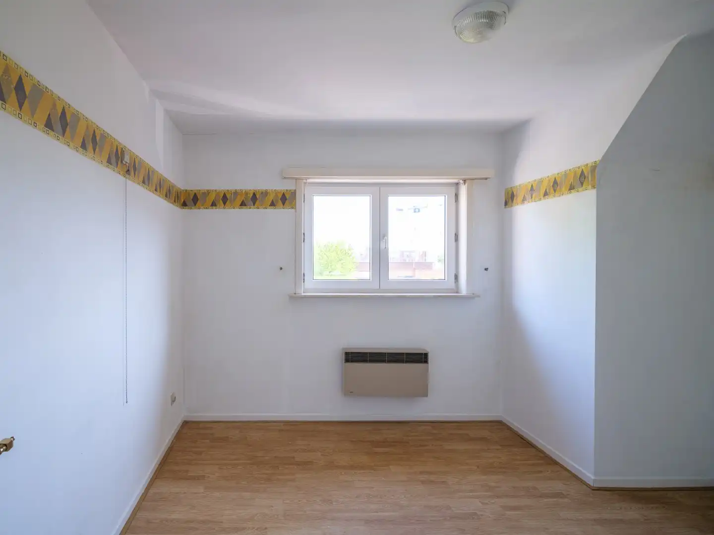 Ruim appartement met terras, garage en 2 slaapkamers in Drongen foto 10