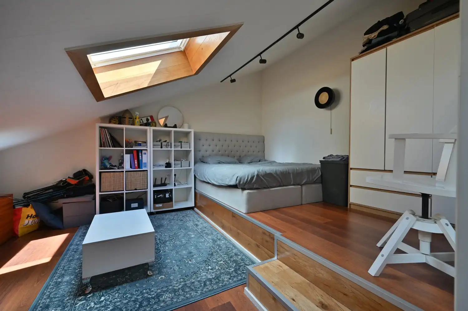 Exclusieve kantoorvilla met zwembad & poolhouse foto 48