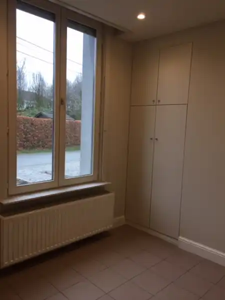 Prachtig gerenoveerde woning  te huur in Gijzelbrechtegem foto 10