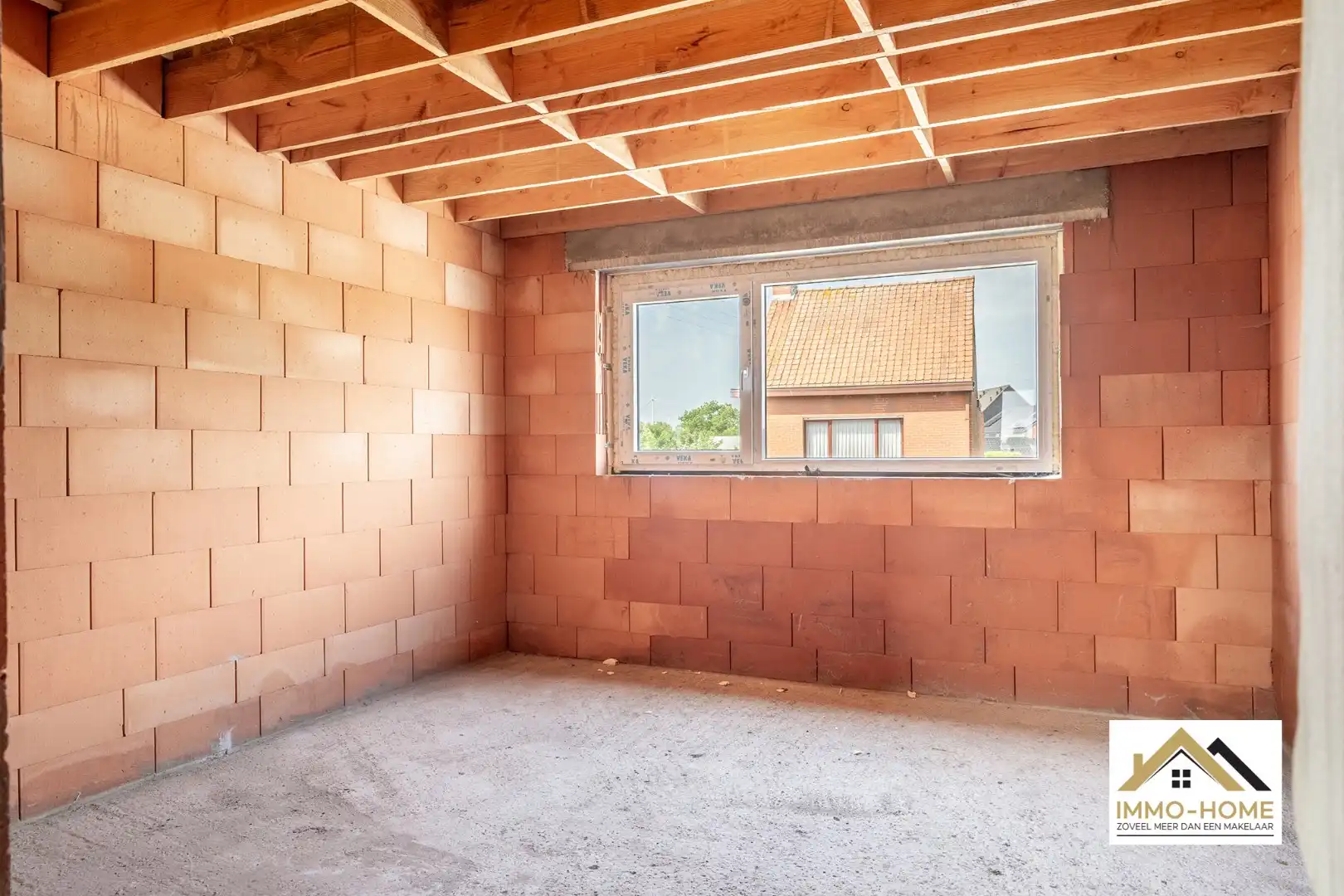 HOB casco woning met héél veel potentieel foto 13