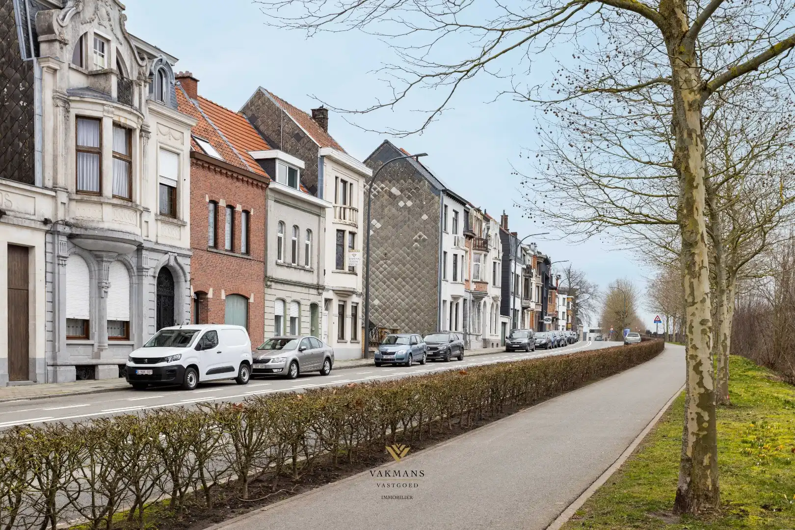 Ruime gezinswoning dichtbij het station foto 38