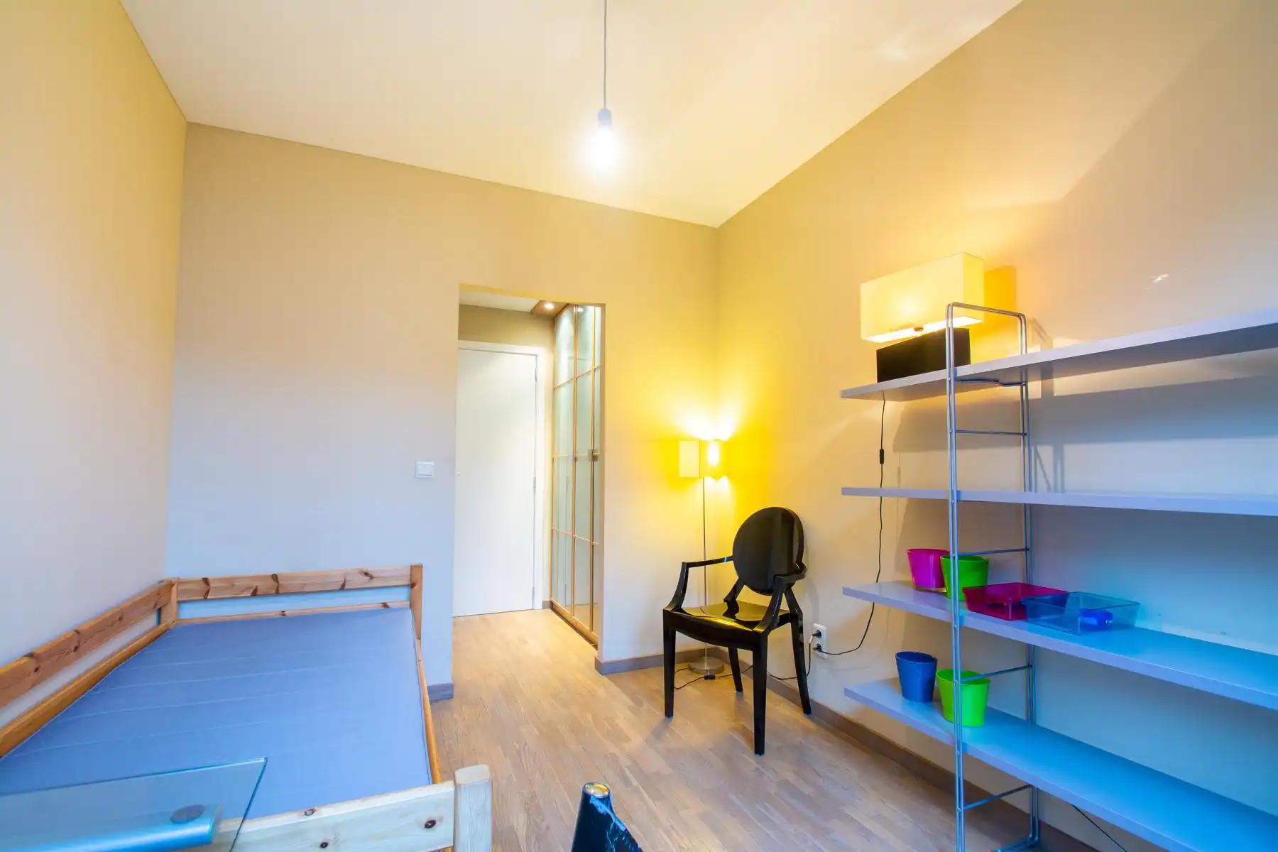 Prachtig gemeubeld app. 2 Kamer + gemeenschappelijke TUIN!!! foto 13