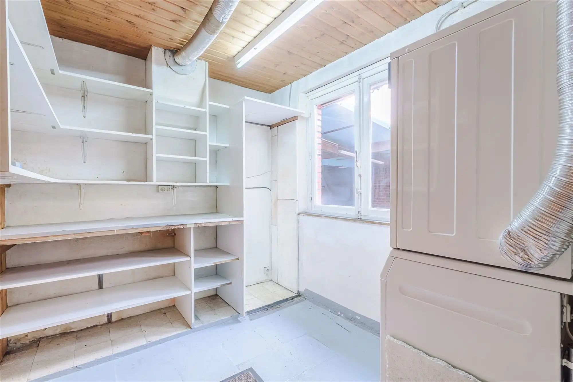 Halfopen woning op perceel van 538 m² met tuin en garage  foto 14