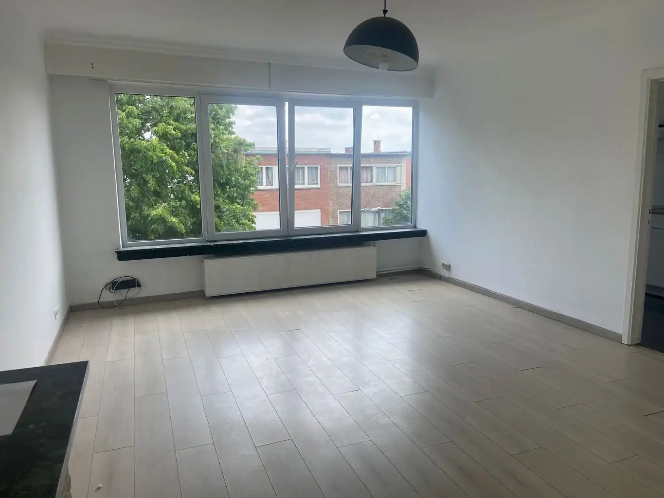 2 kamerappartement in centrum Zellik in centrum Zellik foto {{pictureIndex}}