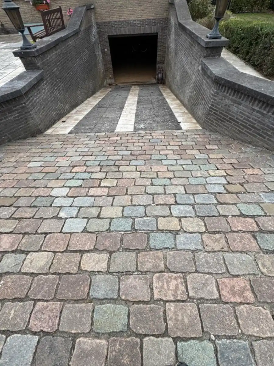 Ruime rustig gelegen villa foto 19