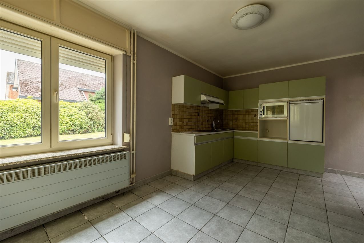 Landelijk gelegen driegevelwoning 2 slpk op 1431m² foto 9