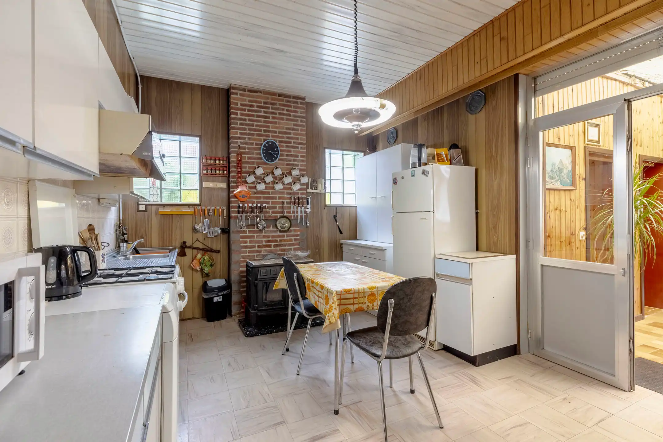 Karaktervolle woning met 3-4 slpk foto 9