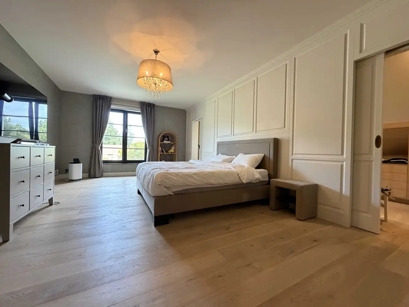Klassevolle, recente villa (bouwjaar 2016) met hoogwaardige afwerking foto 21