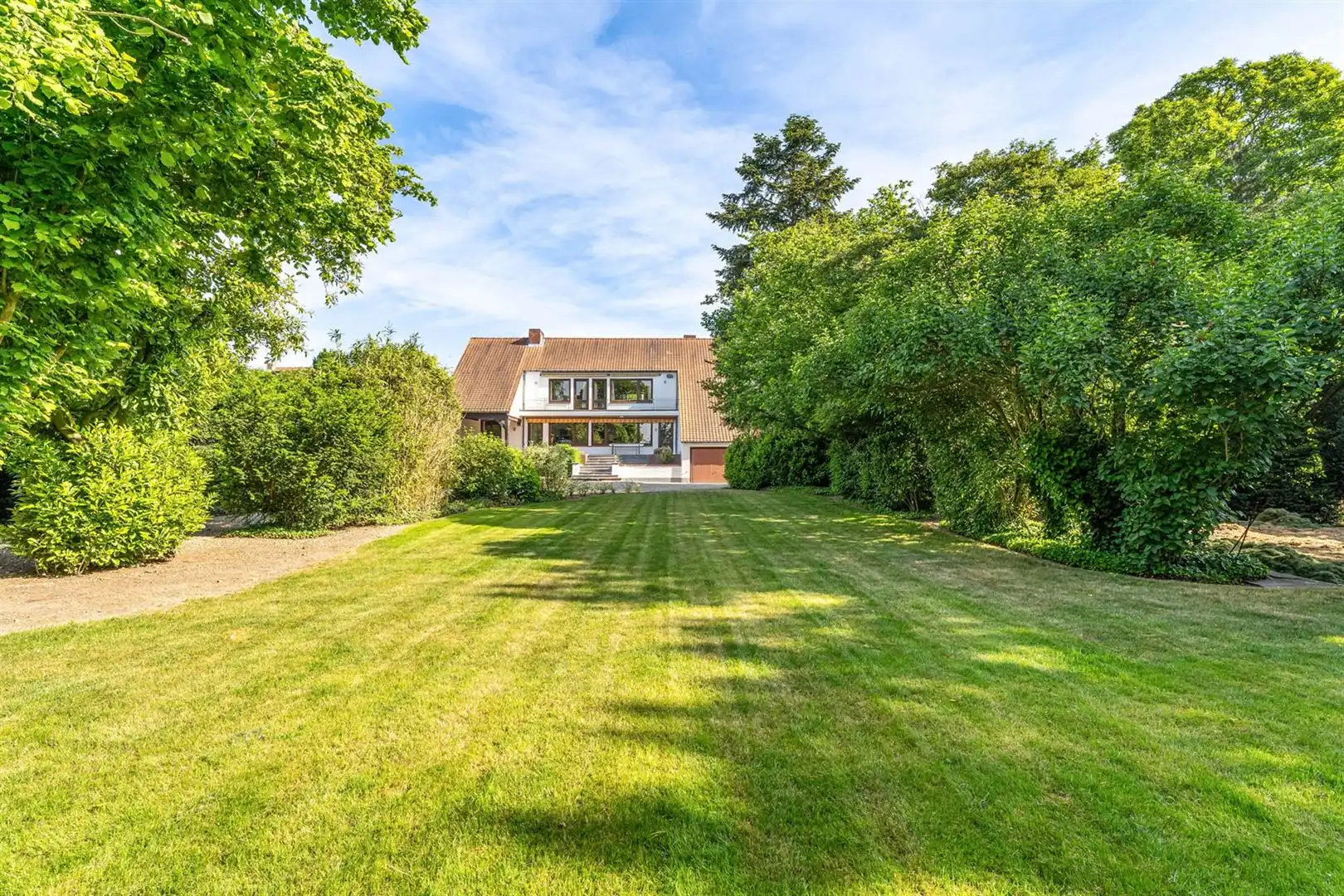 TE KOOP: Riante villa met praktijkruime te Dilsen-Stokkem! foto 25