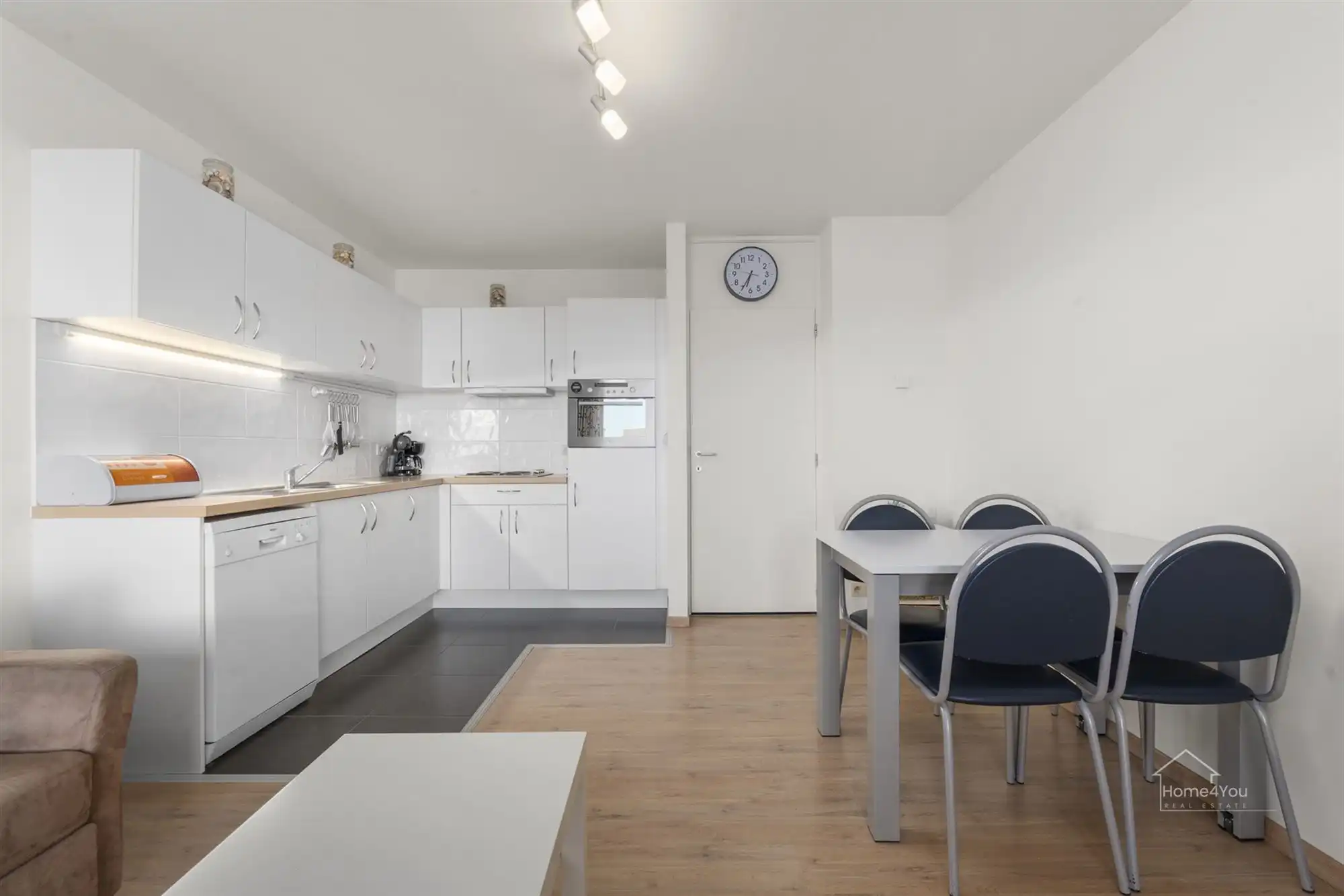 2-slaapkamerappartement met 2 badkamers op toplocatie foto 5