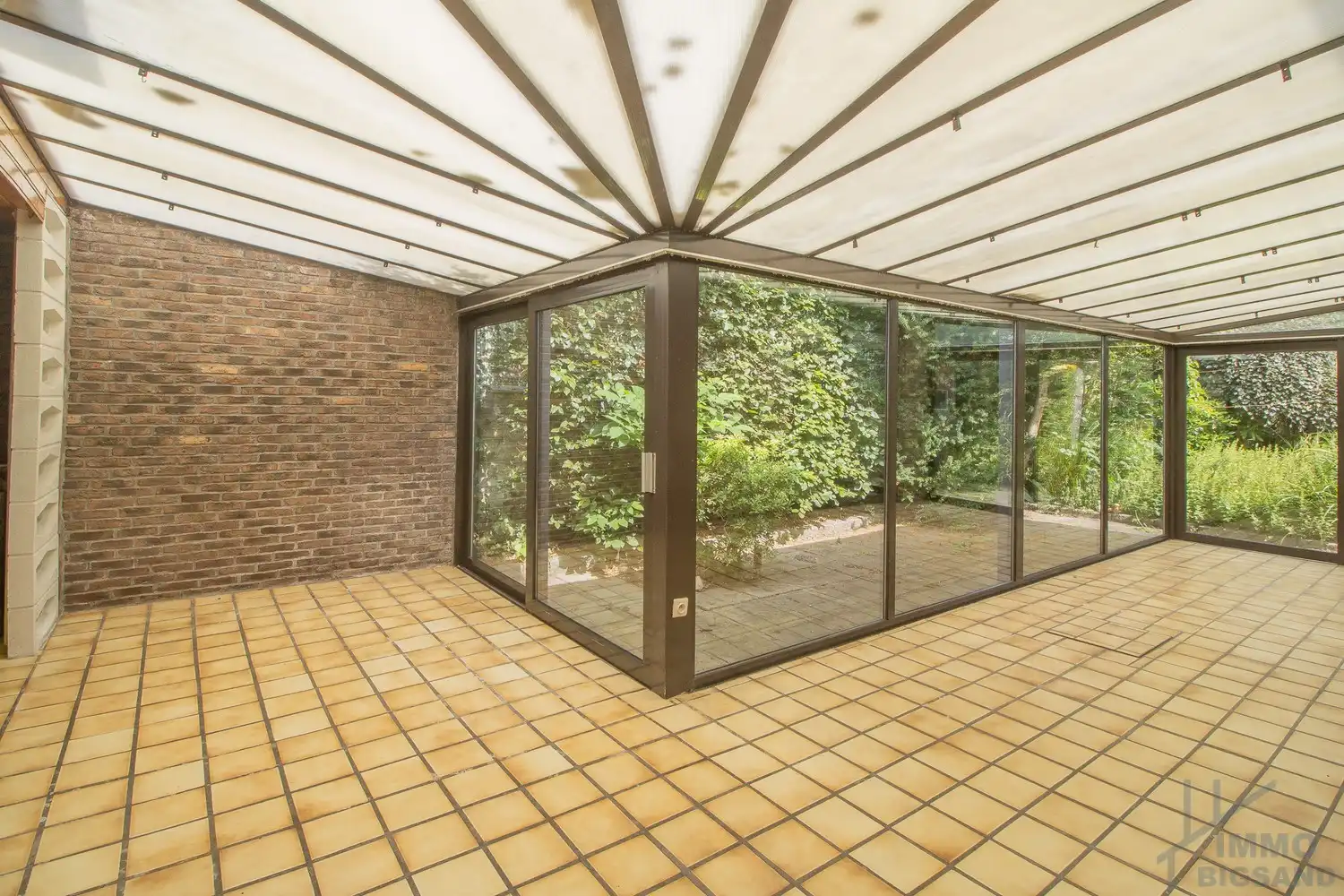 Bungalow te koop in Rekkem met 2 slaapkamers, garage en een prachtig perceel van 540m². foto 14