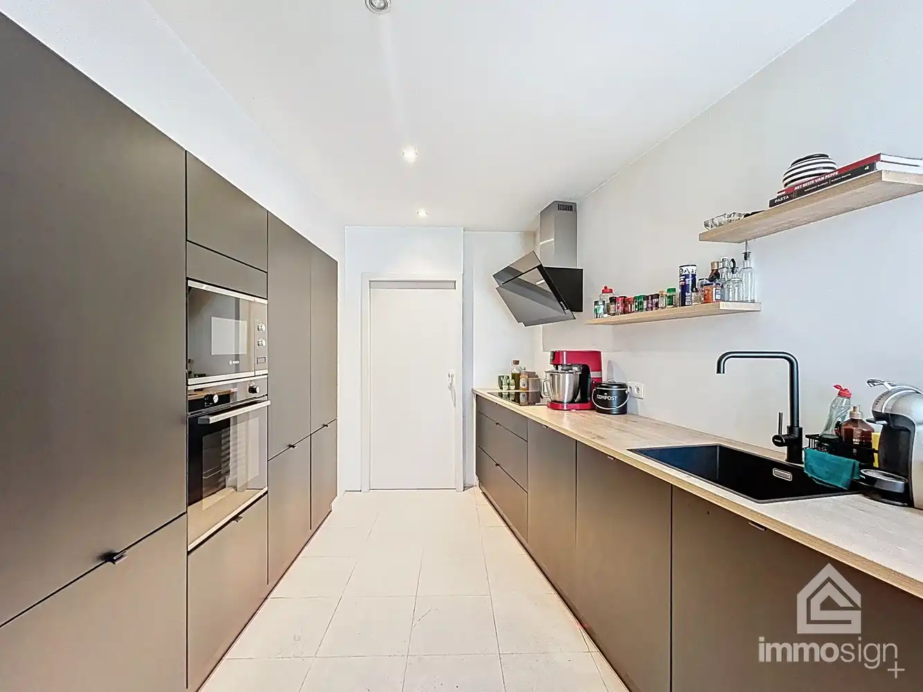 Villa-appartement centrum-Bilzen, met maar liefst 204 m² bewoonbare oppervlakte en terras van 58 m²! foto 19