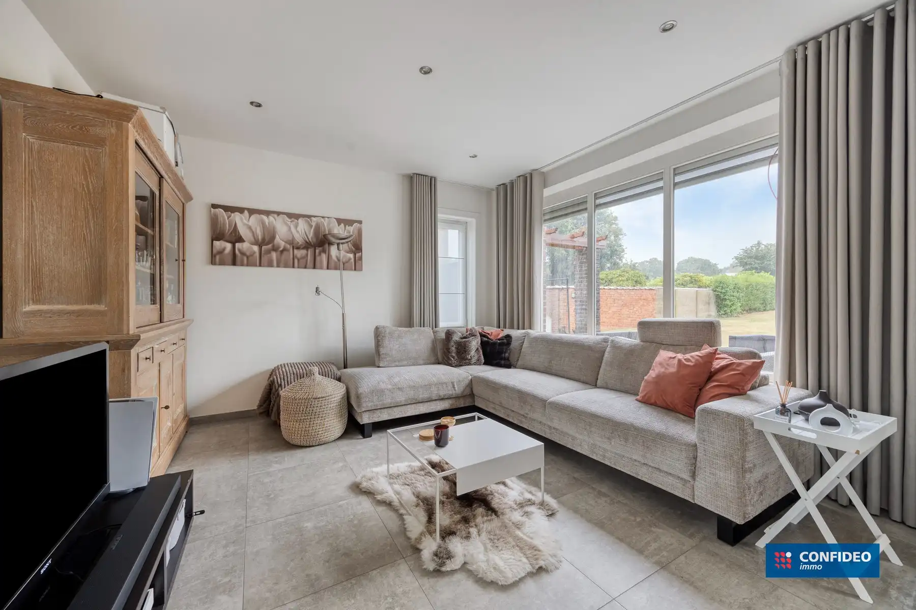 Mooie gerenoveerde woning op toplocatie met zuidgerichte tuin foto 6
