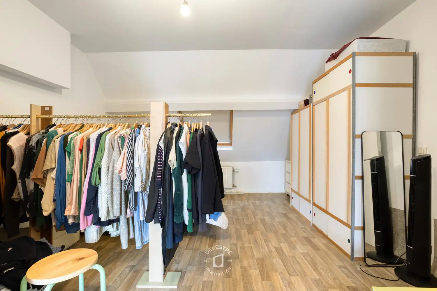 Verrassend ruime en energiezuinige gerenoveerde woning met dakterras en open zicht foto 24