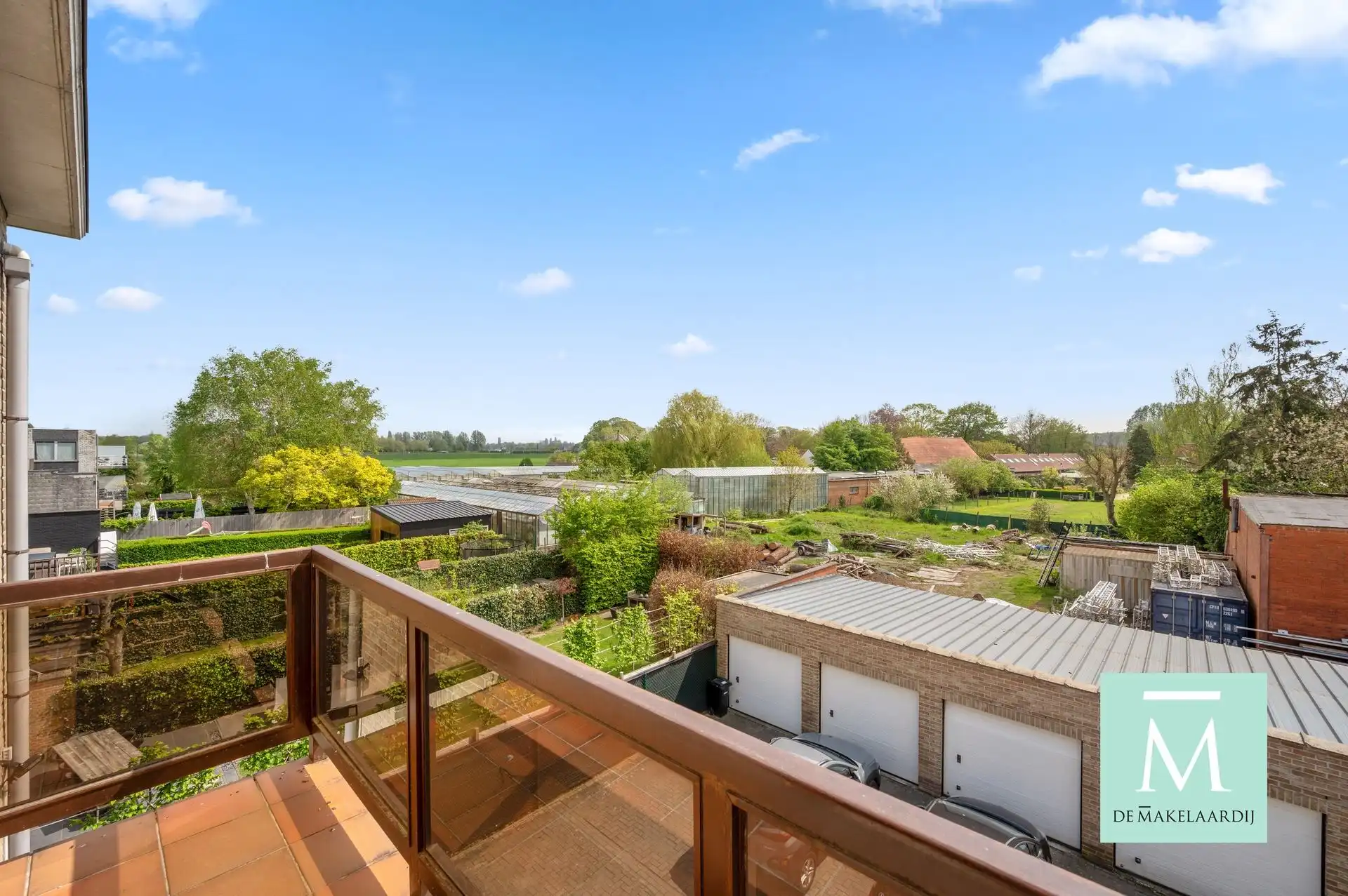 Rustig en mooi gelegen appartement met 3 slaapkamers, terras en garagebox! foto 11
