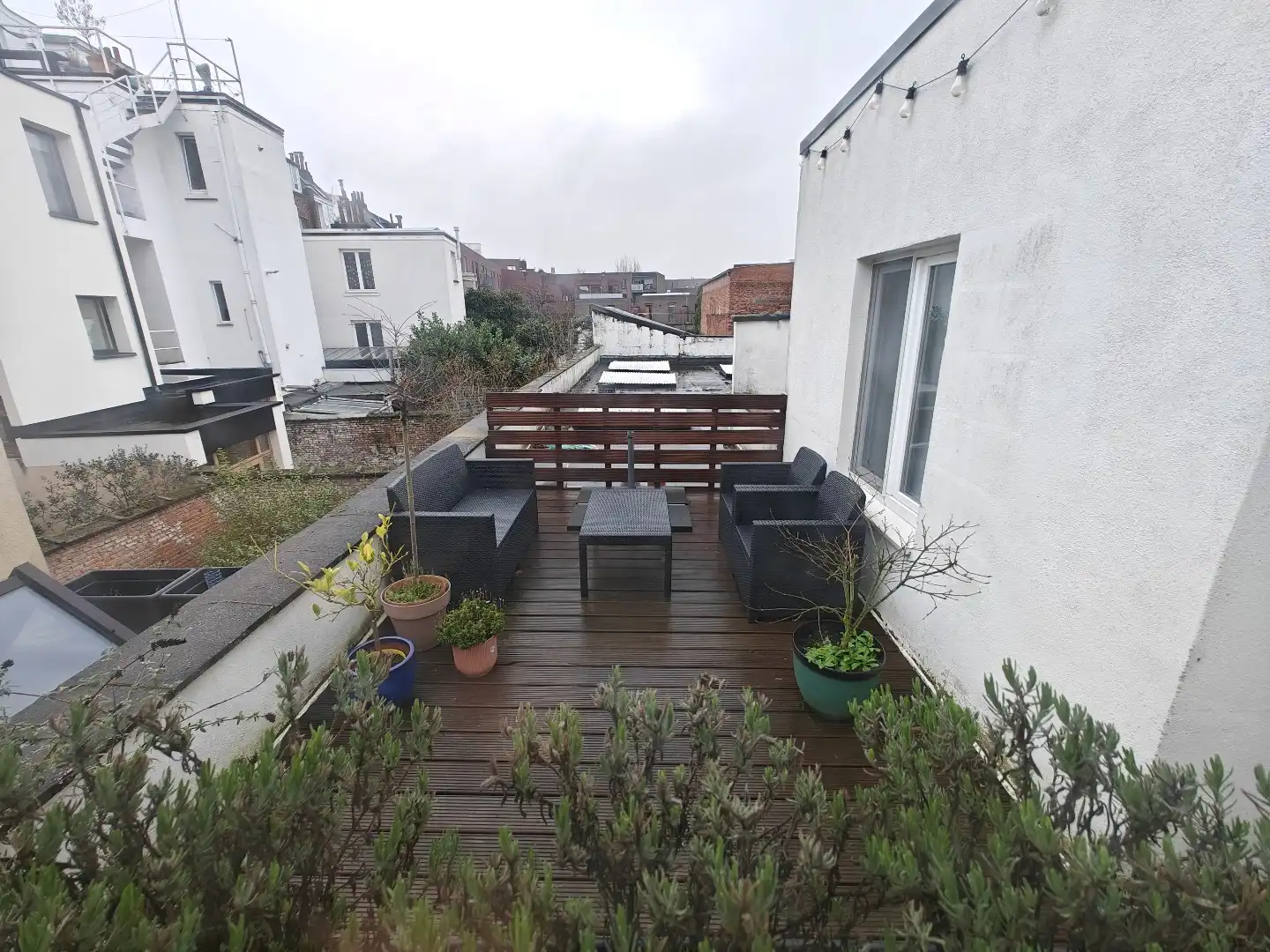 Hedendaags 1 slpk appartement met terras foto 16