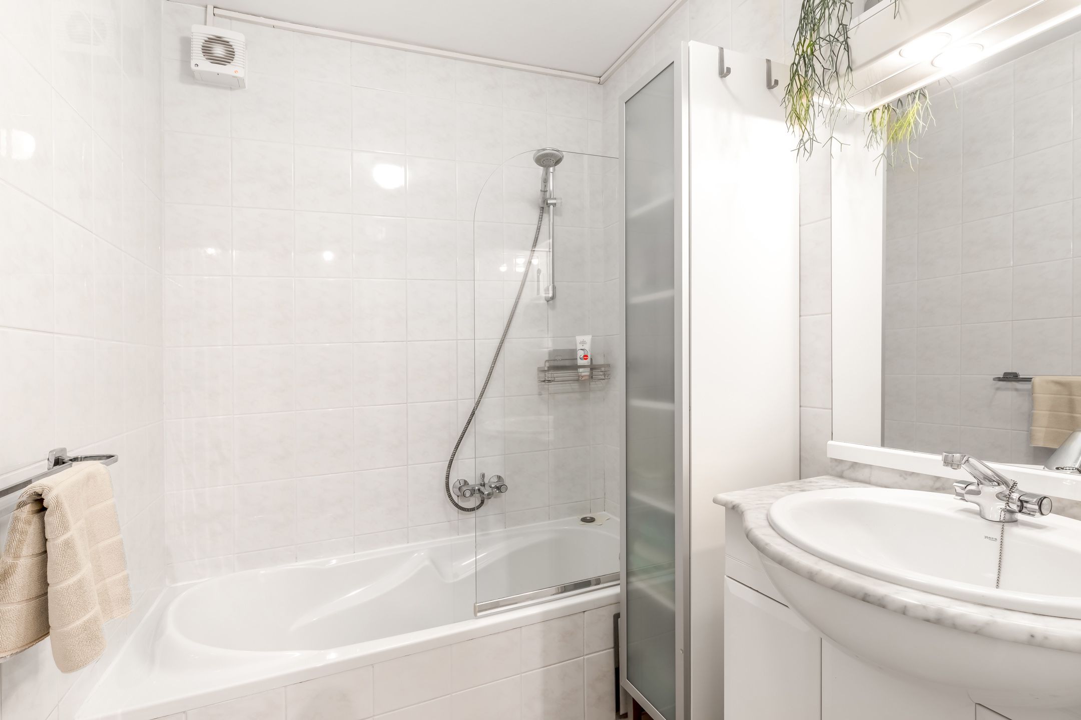 Appartement met terras op bovenste verdieping te Brasschaat foto 13