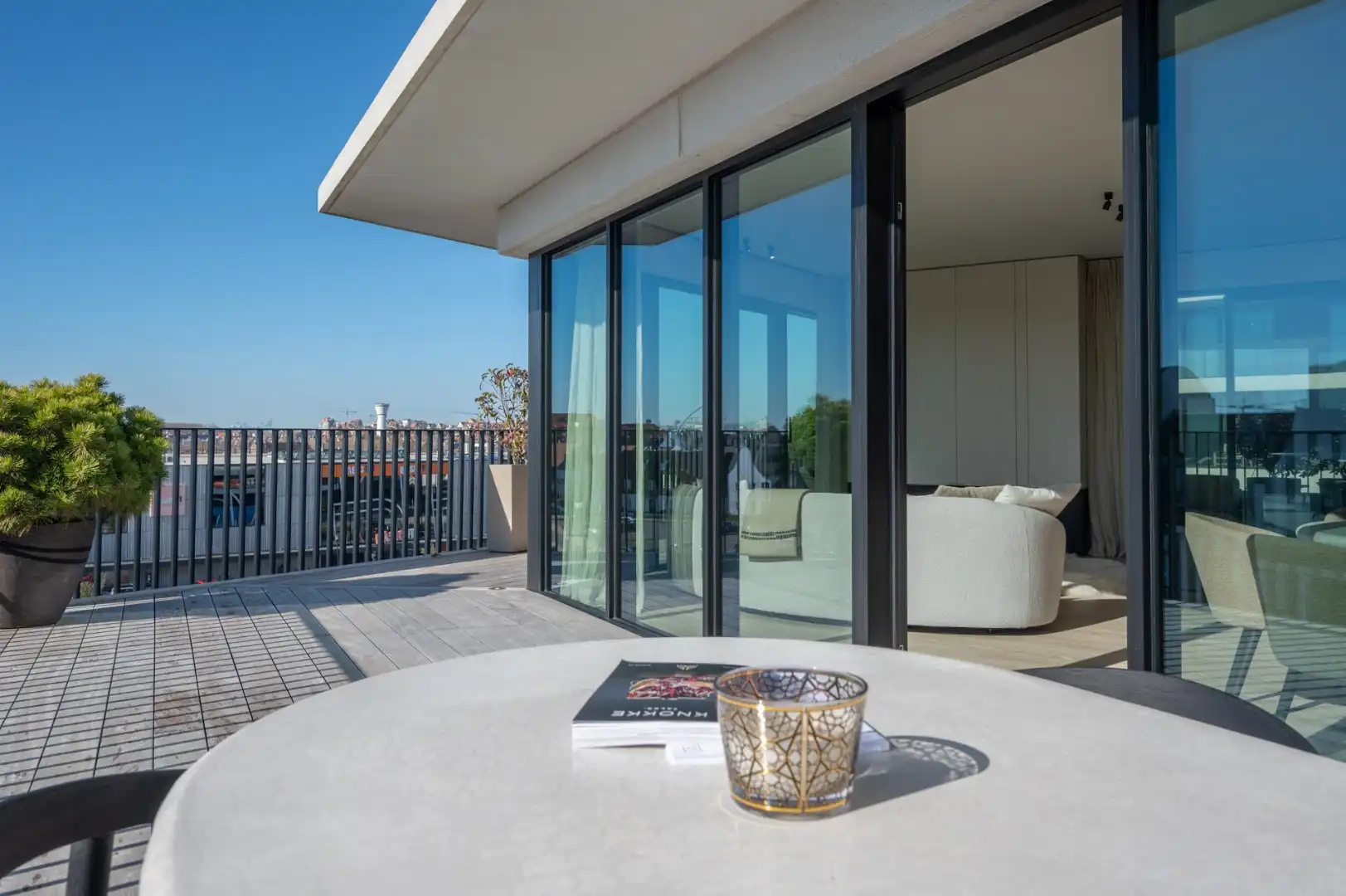 Uitzonderlijk prachtig appartement met luxe afwerking, volledig omringd door terrassen (ca. 100m²) in Duinenwater met open zichten foto 5