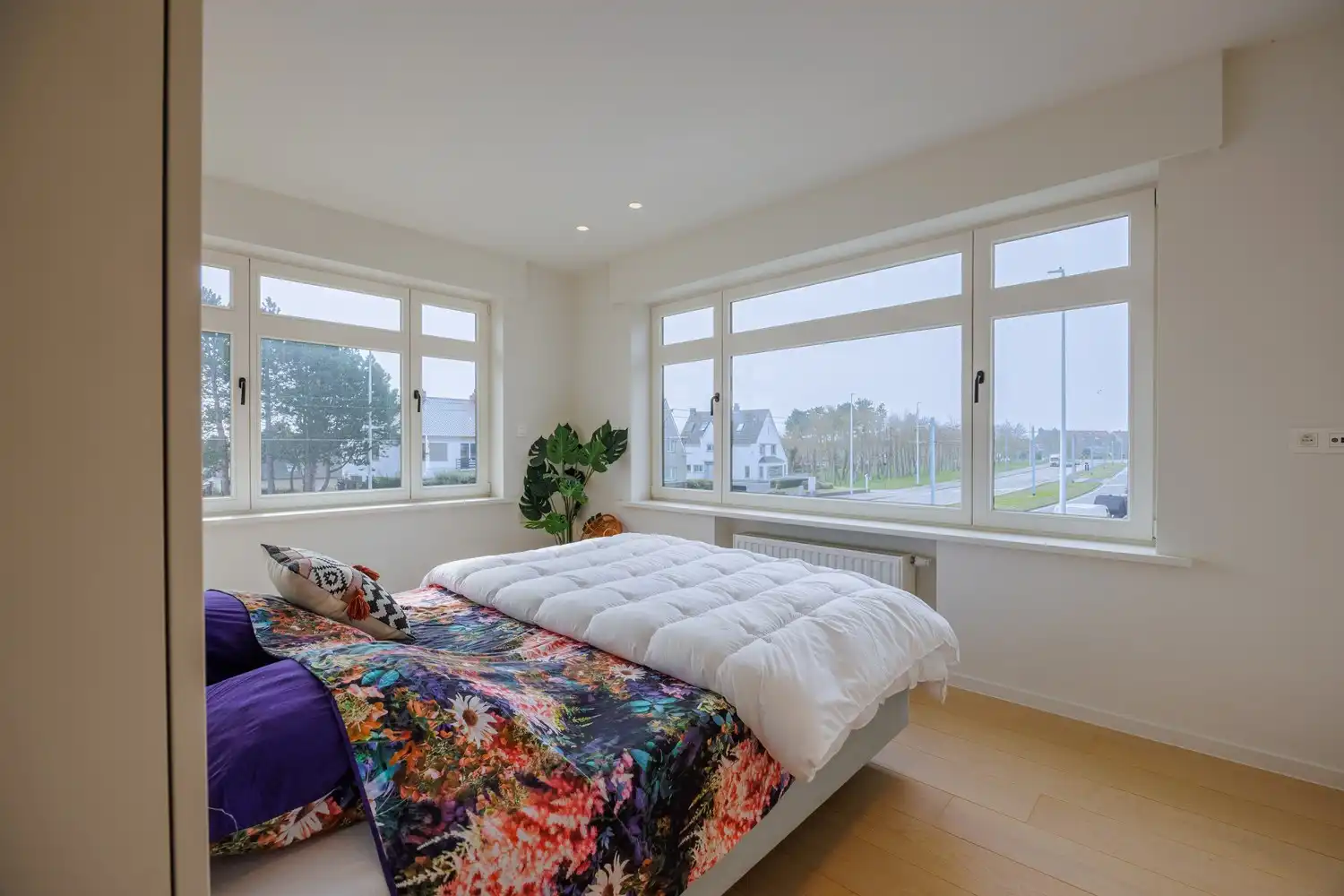 Exclusieve gerenoveerde koppelvilla vlak bij zee met 8 slaapkamers foto 17