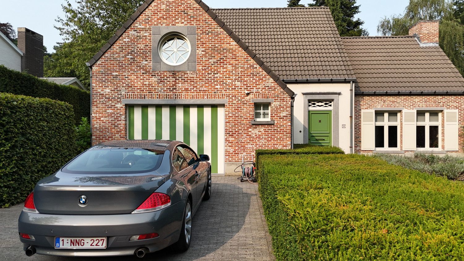 Ruime en gezellige woning met prachtige tuin foto 36