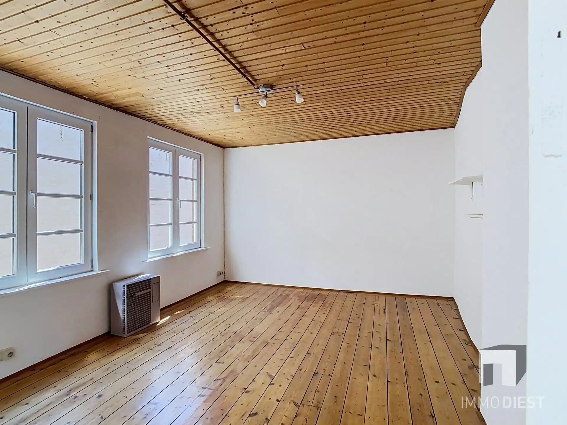 Woning met multifunctioneel werkhuis op toplocatie in centrum Diest foto 22