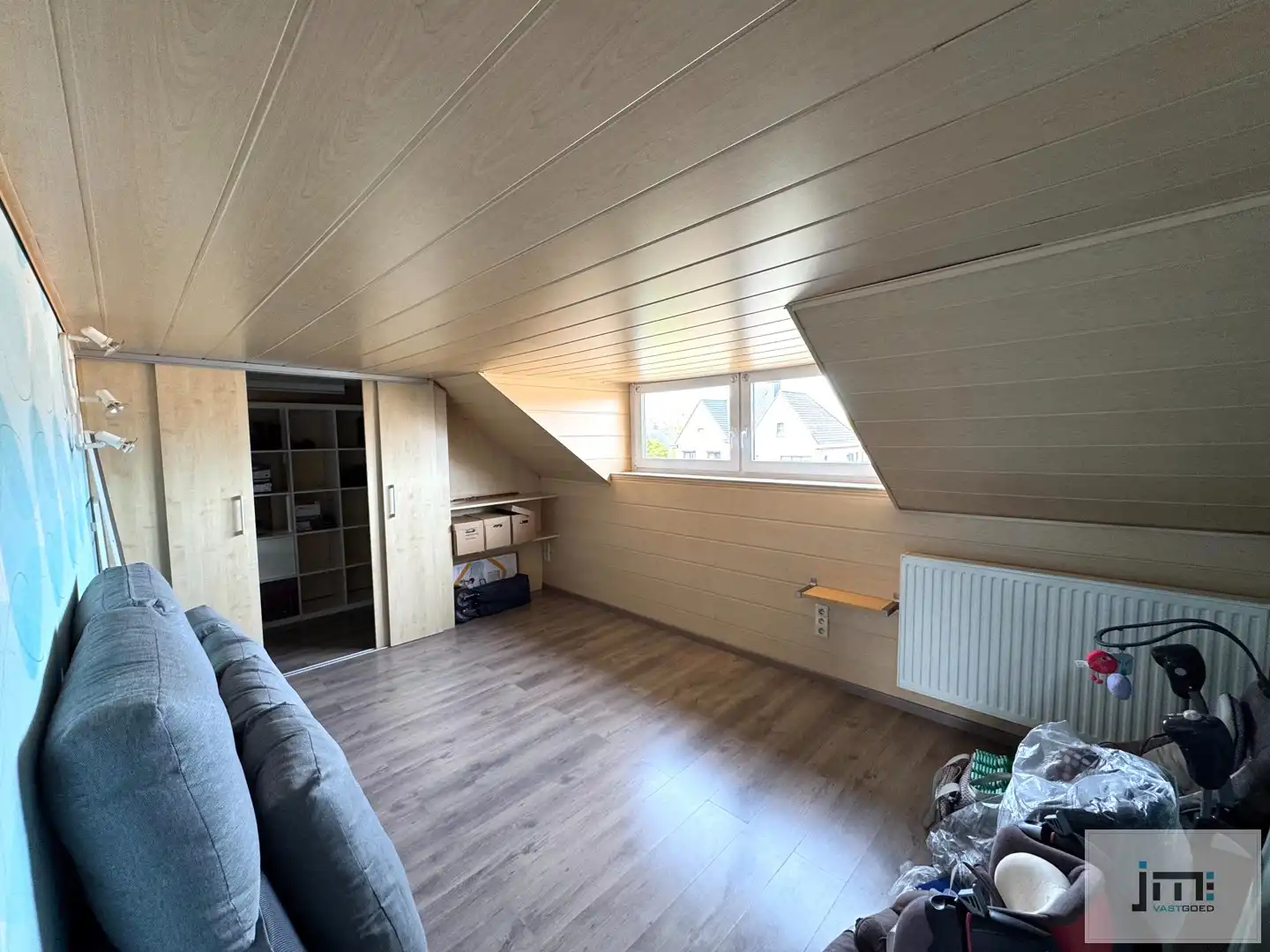Uitzonderlijke eigendom met woonhuis en nijverheidsgebouw foto 15