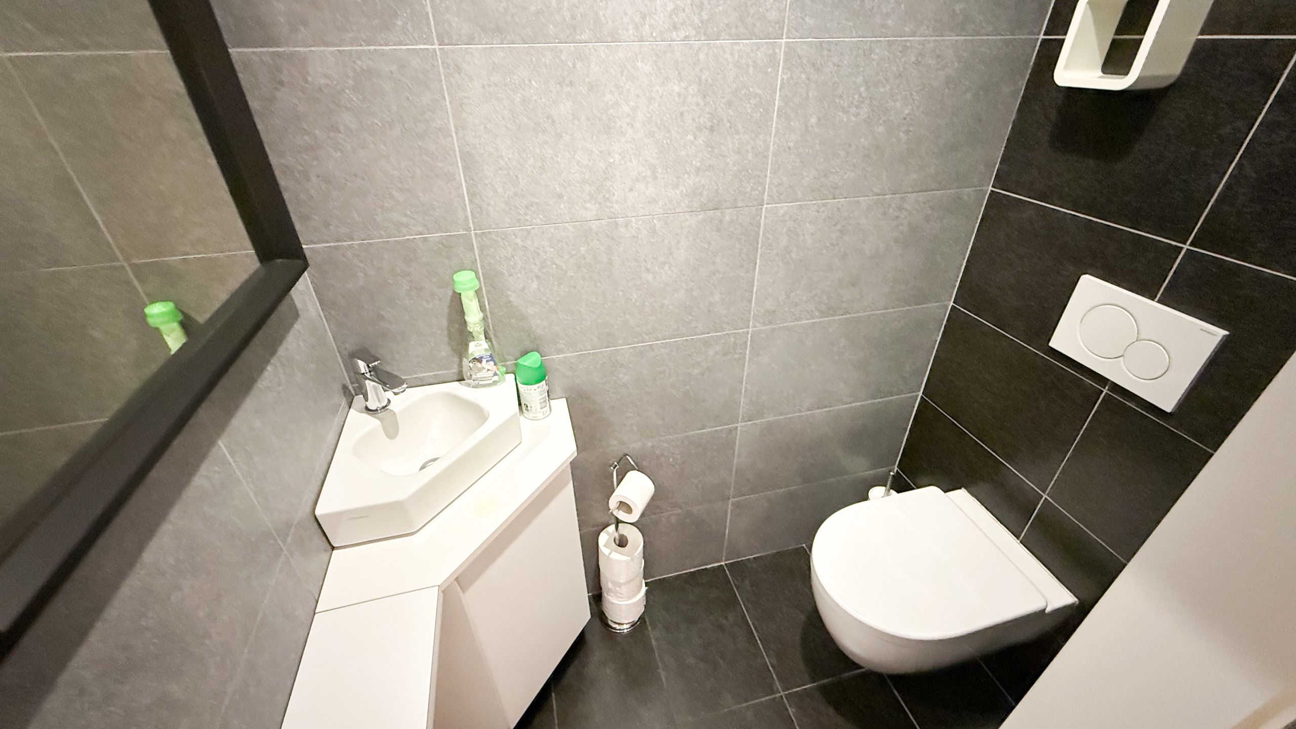 Ruim appartement met 2 slaapkamers en terras,met palletkachel foto 21