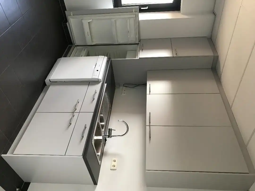 Kantoorruimte te huur vlakbij E313 in Geel foto 6