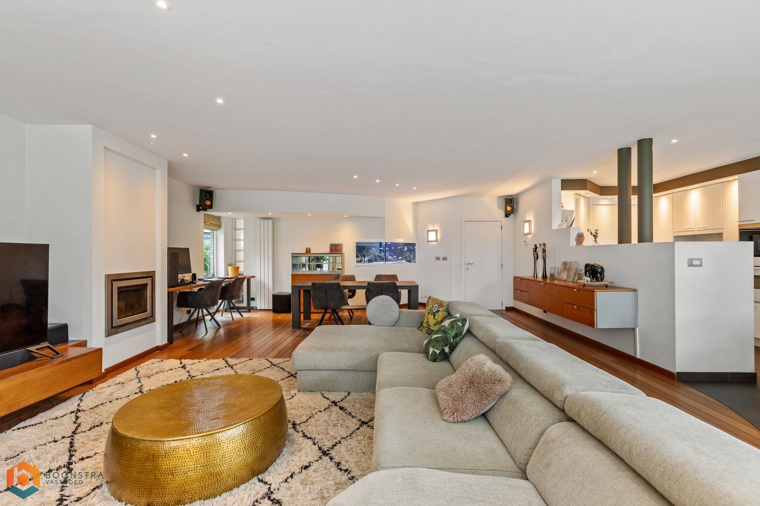 Energiezuinige villa op 1.636 m² met zwembad, lounge-ruimte en tropisch aangelegde tuin in Tremelo foto 4