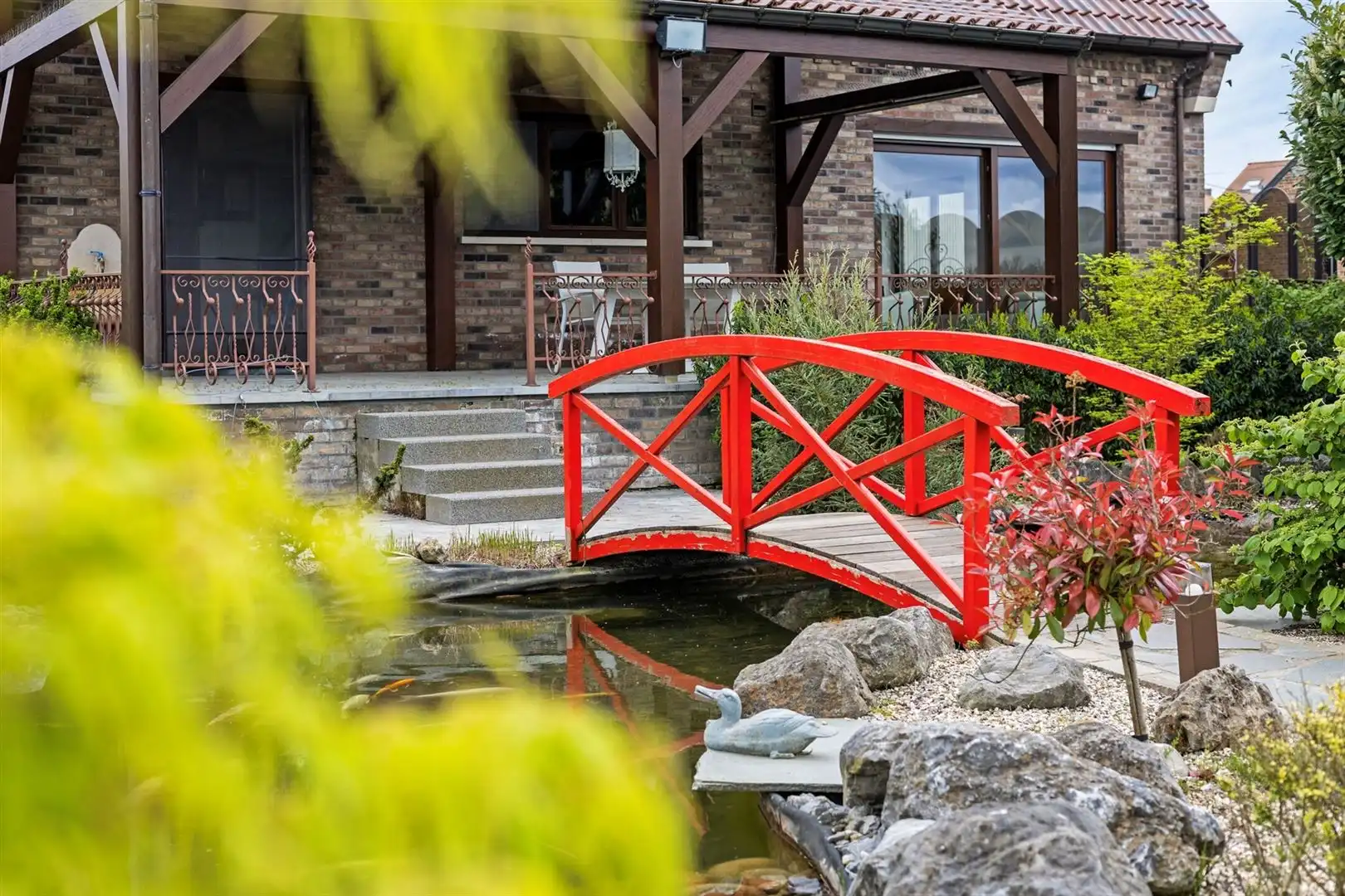 Exclusieve Villa met Luxe afwerking en idyllische tuin. foto 52