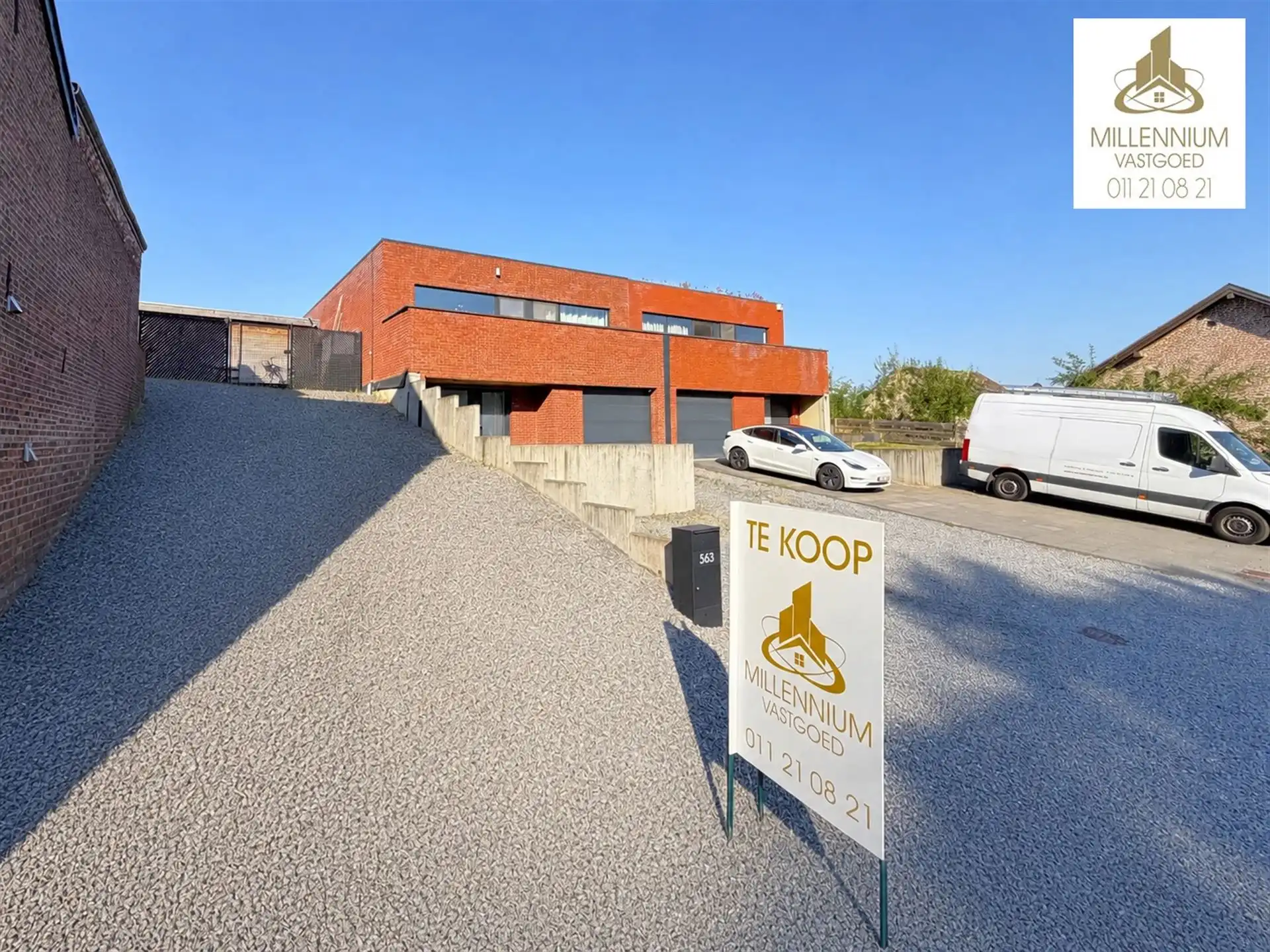 Villa met ruimte, rust en uitzicht foto {{pictureIndex}}