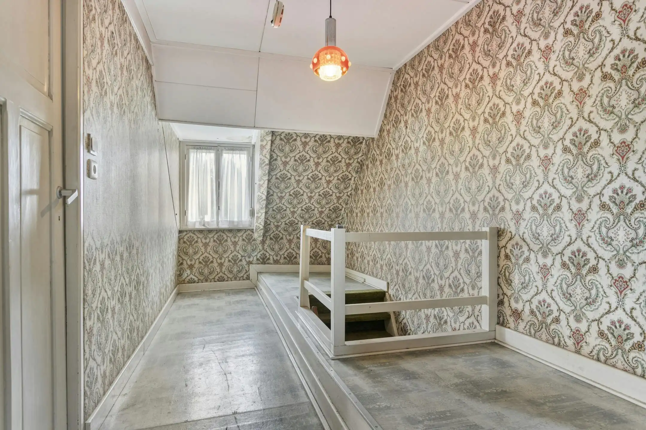 Te renoveren halfopen woning in Gullegem  foto 7